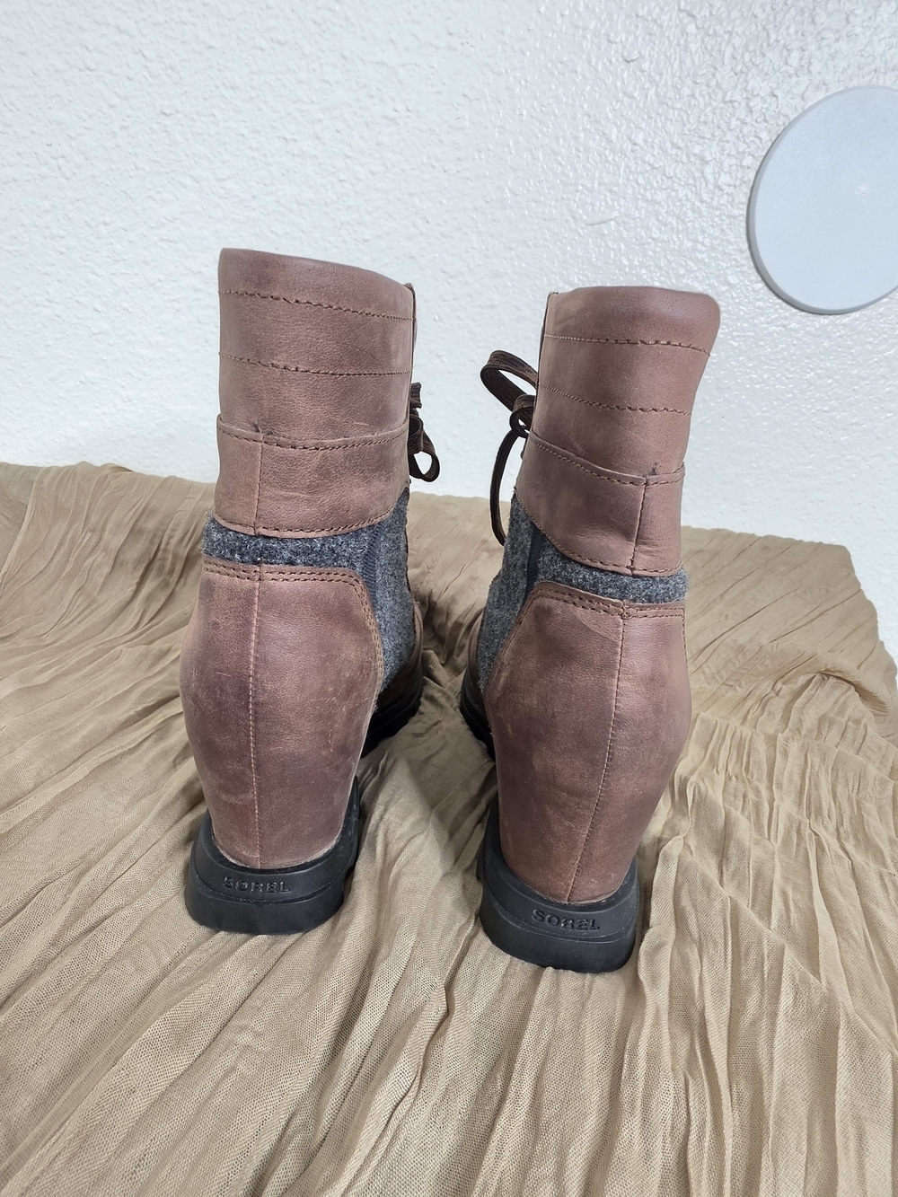 Sorel Joan Of Arctic Wedge III Lexi Boots Size 9 Waterproof Leather & Grey Felt - Picture 3 of 11